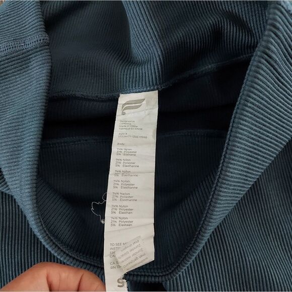 Fabletics High-Waisted Seamless Rib Legging Small - Picture 3 of 8